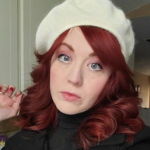 Meet your Posher, Denae